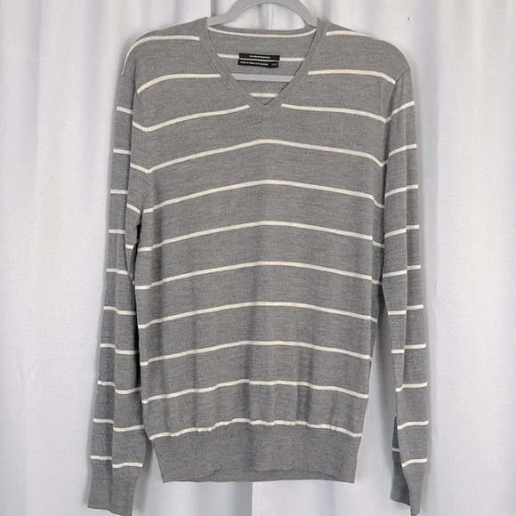 Club Monaco Gray Cream Striped 100% Wool V-Neck Long Sleeve Sweater - Picture 1 of 4
